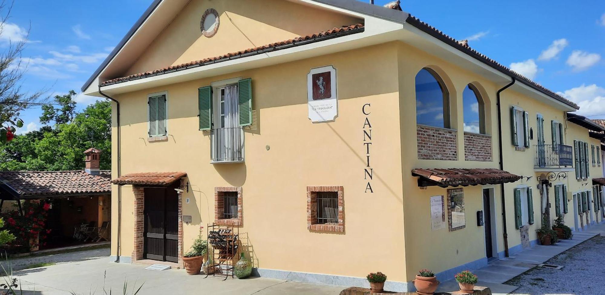 Ca Trifolera Barbaresco - Romantico Cascinale Con Antica Cantina Nel Cuore Delle Langhe - Degustazione Vini Nella Nostra Cantina Экстерьер фото